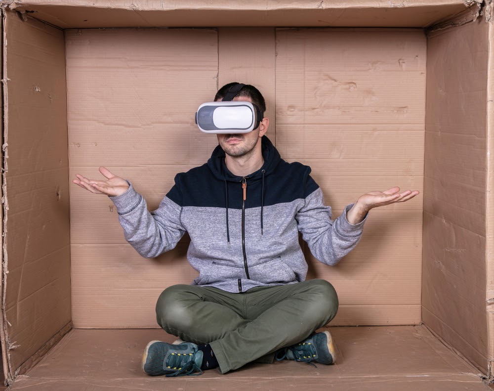 Virtual Reality Escape Room Transport Players into New Realms of Challenges